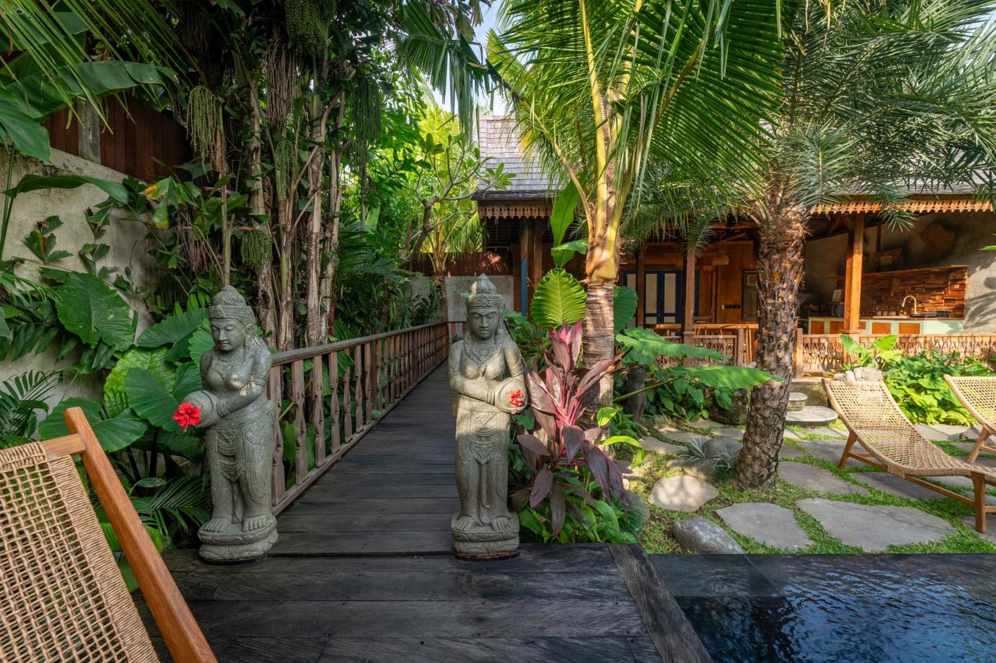 Kubu Kayu Villas Seminyak  Bagian luar foto